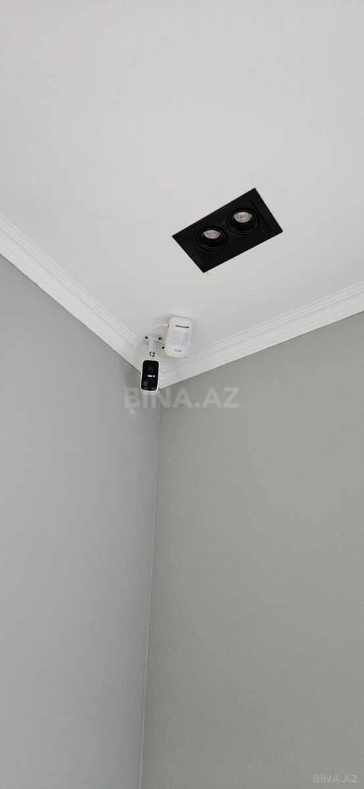 Satılır 4 otaqlı həyət evi 155 m²