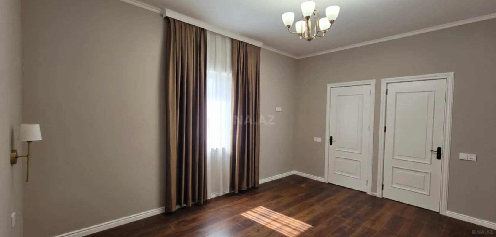 Satılır 4 otaqlı həyət evi 155 m²