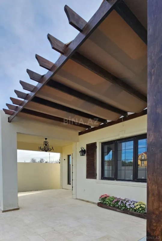 Satılır 4 otaqlı həyət evi 155 m²
