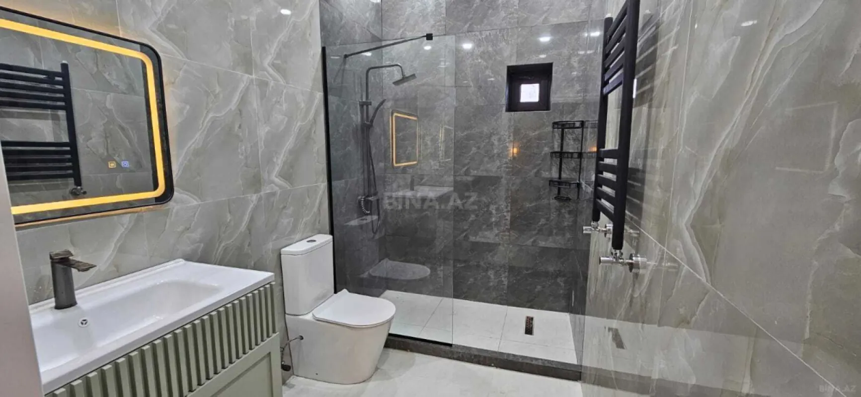 Satılır 4 otaqlı həyət evi 155 m²