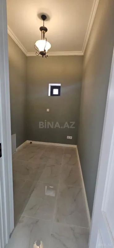 Satılır 4 otaqlı həyət evi 155 m²