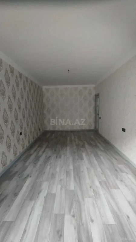 Satılır 4 otaqlı mənzil 100 m²