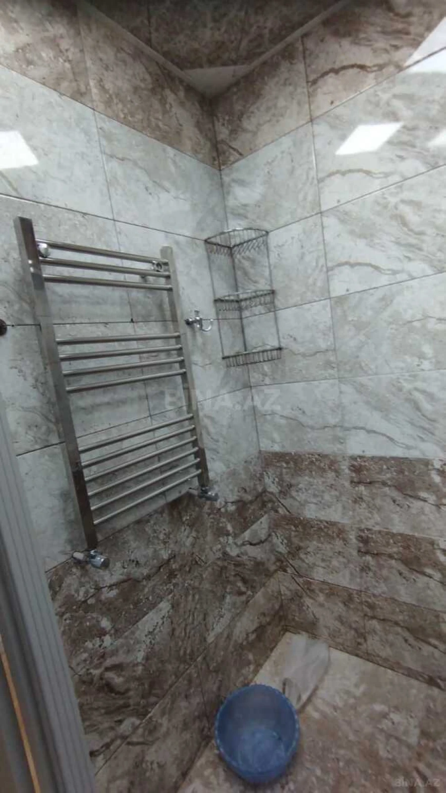 Satılır 4 otaqlı mənzil 100 m²