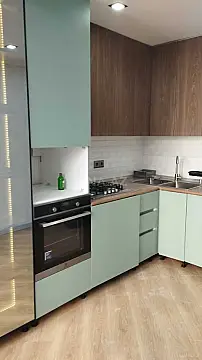 Satılır 4 otaqlı mənzil 100 m²