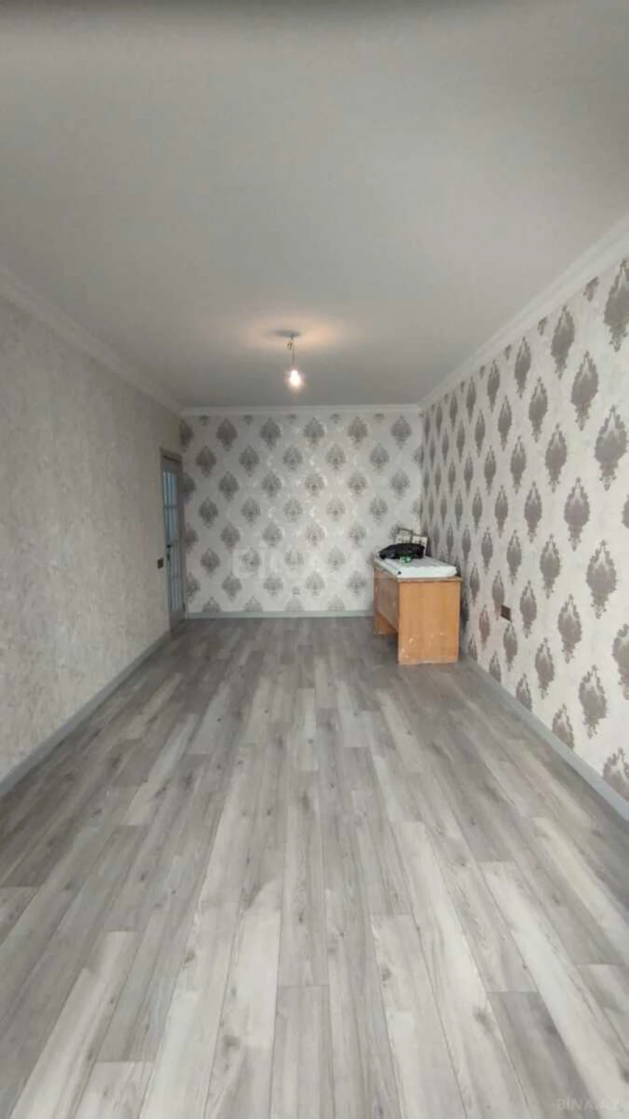 Satılır 4 otaqlı mənzil 100 m²