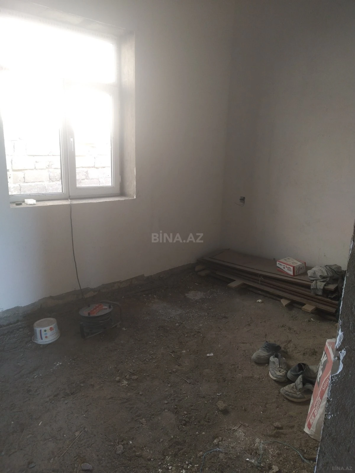 Satılır 3 otaqlı həyət evi 100 m²