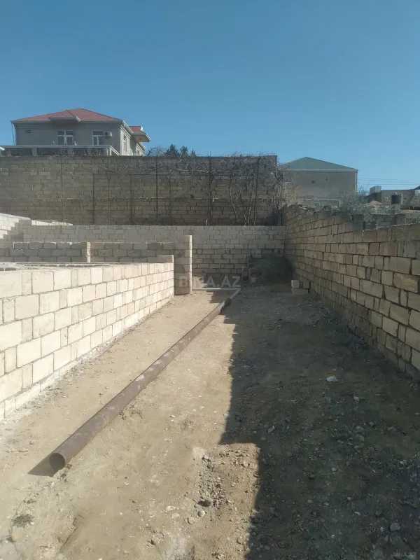Satılır 3 otaqlı həyət evi 100 m²