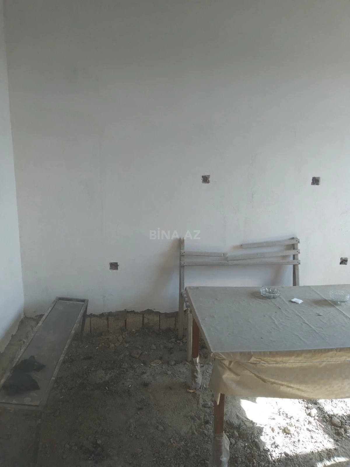Satılır 3 otaqlı həyət evi 100 m²