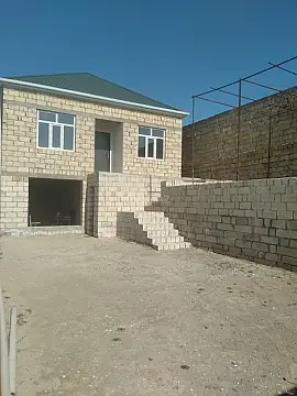 Satılır 3 otaqlı həyət evi 100 m²