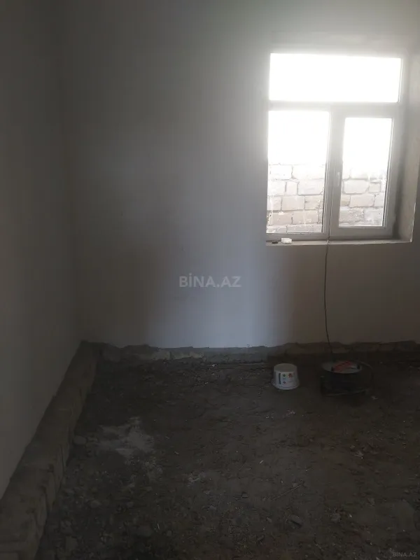 Satılır 3 otaqlı həyət evi 100 m²