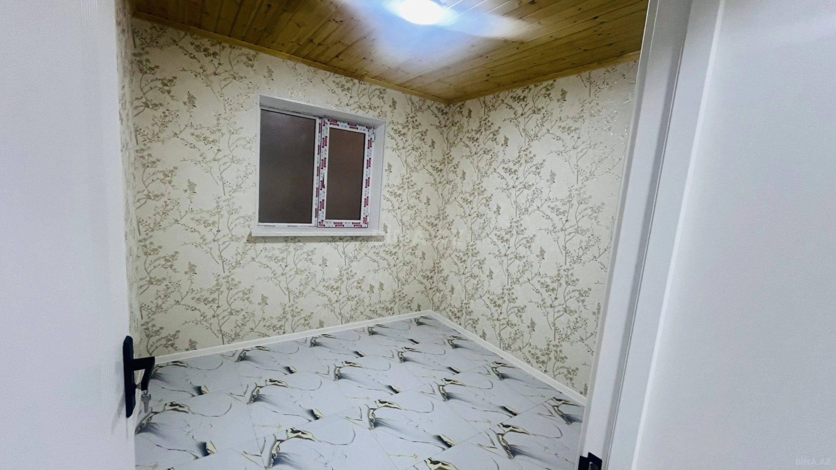 Satılır 7 otaqlı həyət evi 200 m²