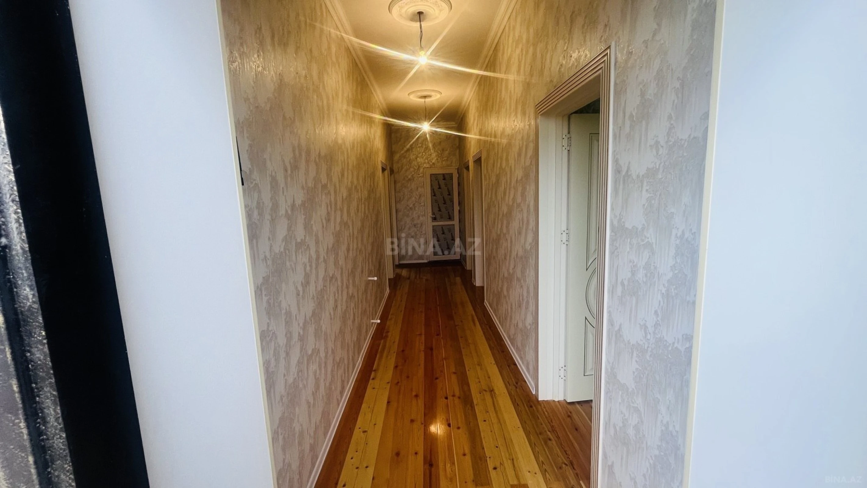 Satılır 7 otaqlı həyət evi 200 m²