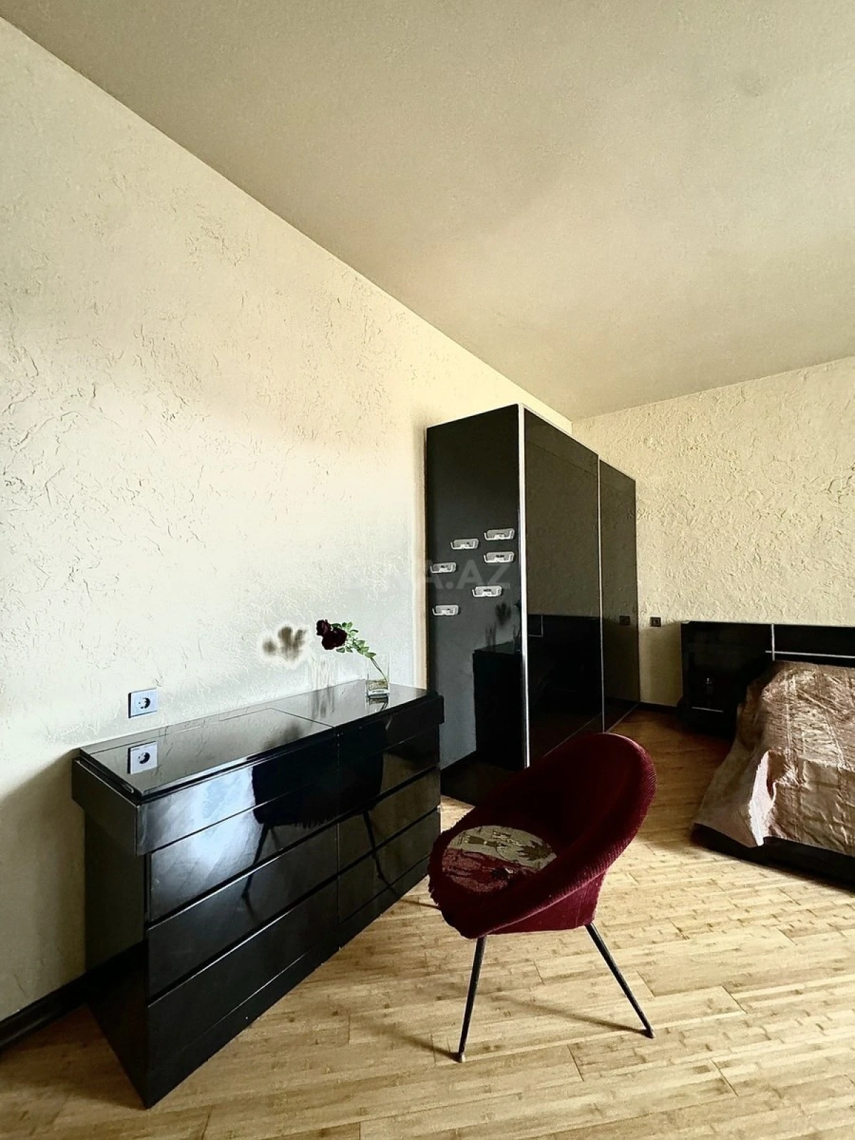 Kirayə verilir 5 otaqlı həyət evi 350 m²