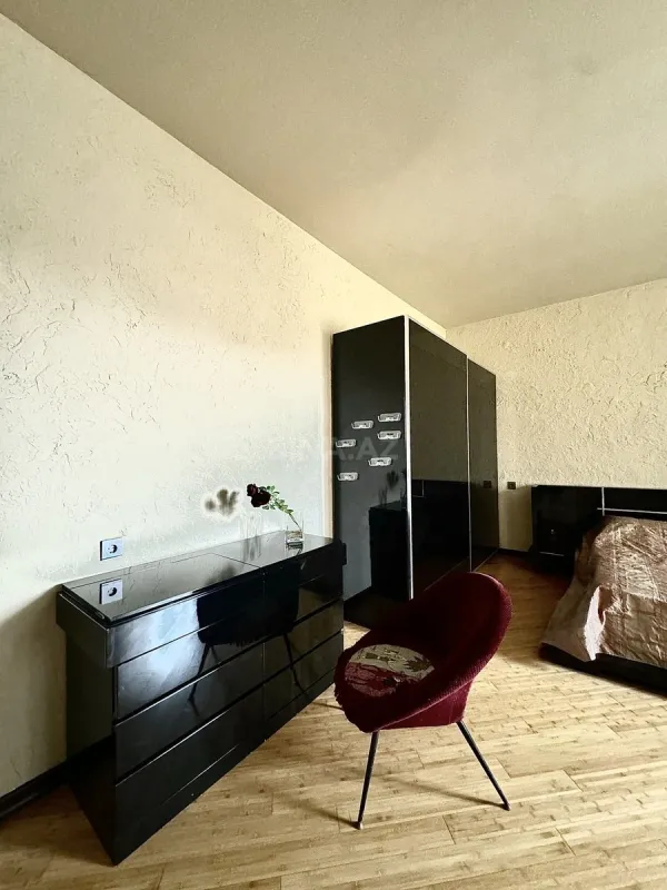 Kirayə verilir 5 otaqlı həyət evi 350 m²