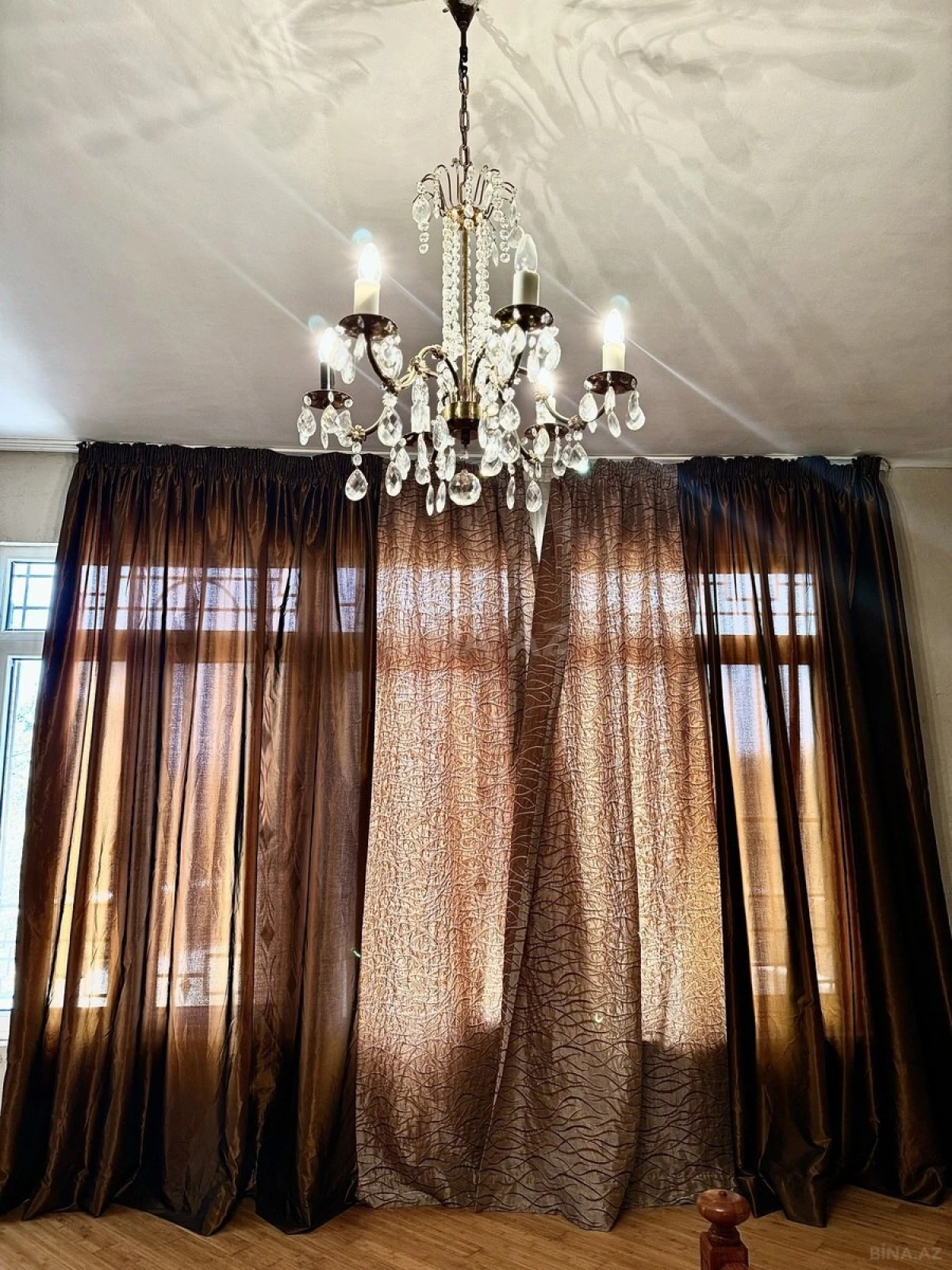 Kirayə verilir 5 otaqlı həyət evi 350 m²