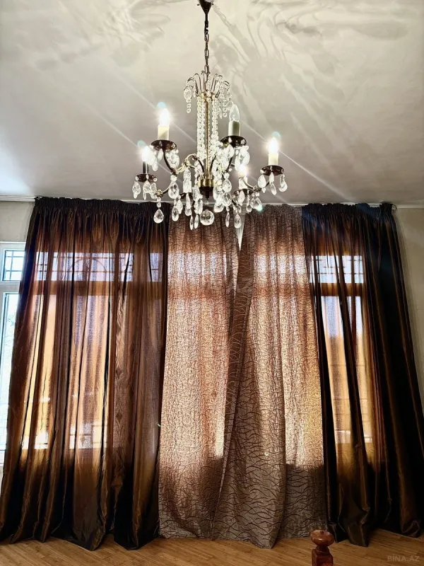 Kirayə verilir 5 otaqlı həyət evi 350 m²