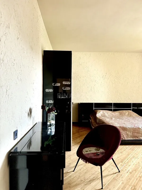 Kirayə verilir 5 otaqlı həyət evi 350 m²