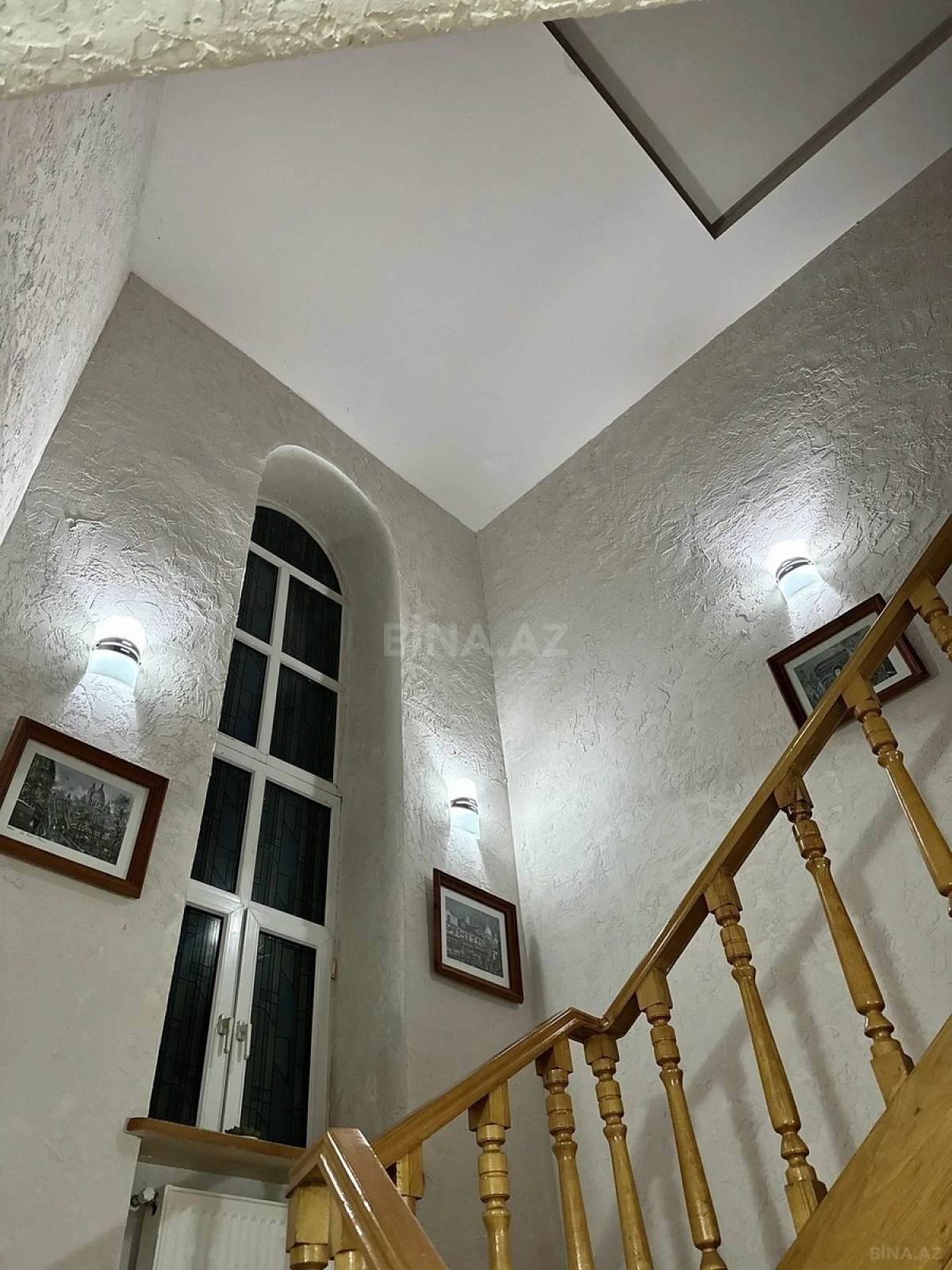 Kirayə verilir 5 otaqlı həyət evi 350 m²