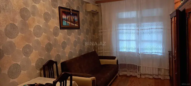 Satılır 1 otaqlı mənzil 40 m²