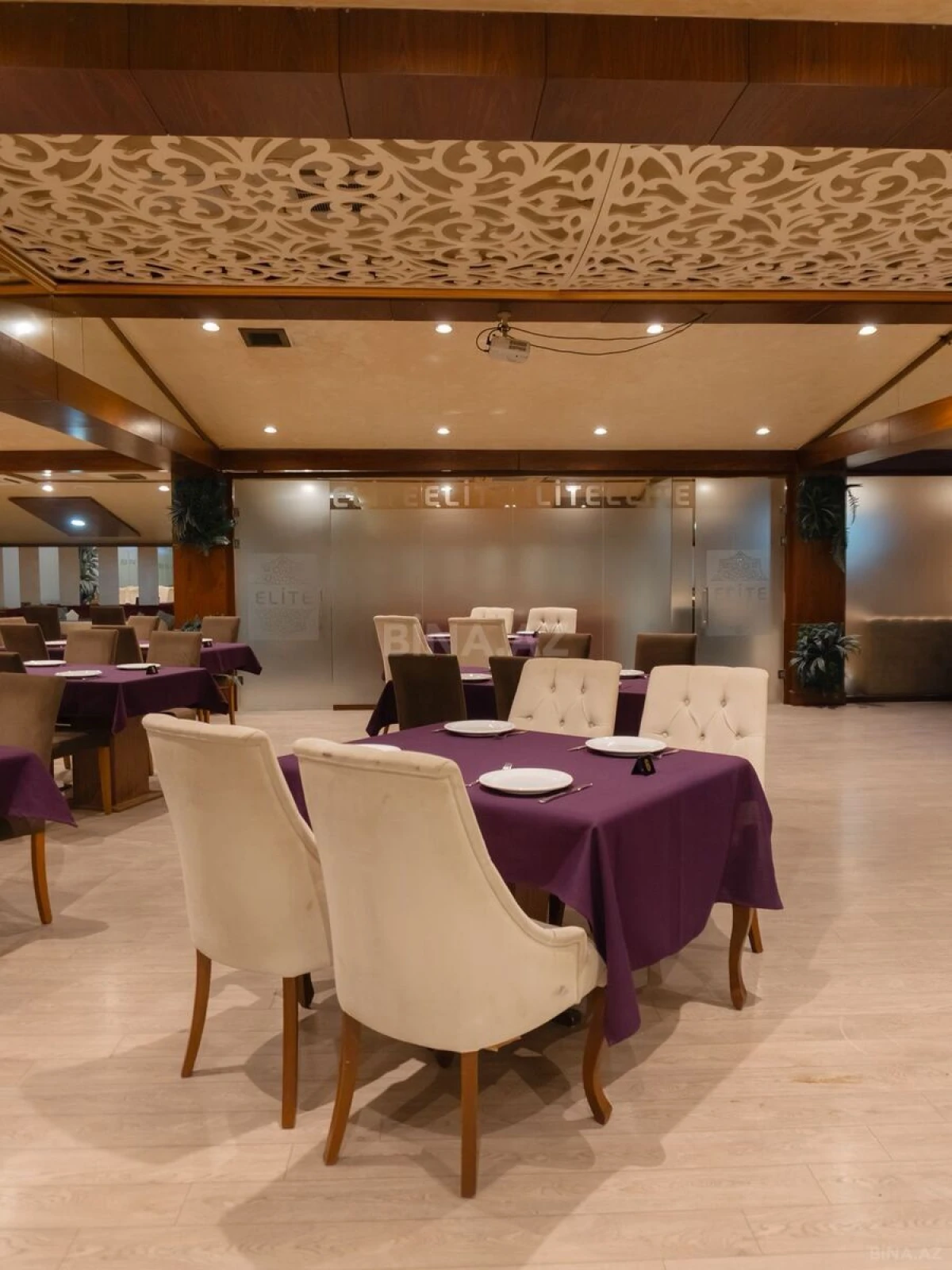 Kirayə verilir obyekt 500 m²