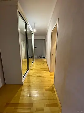 Kirayə verilir 4 otaqlı mənzil 120 m²