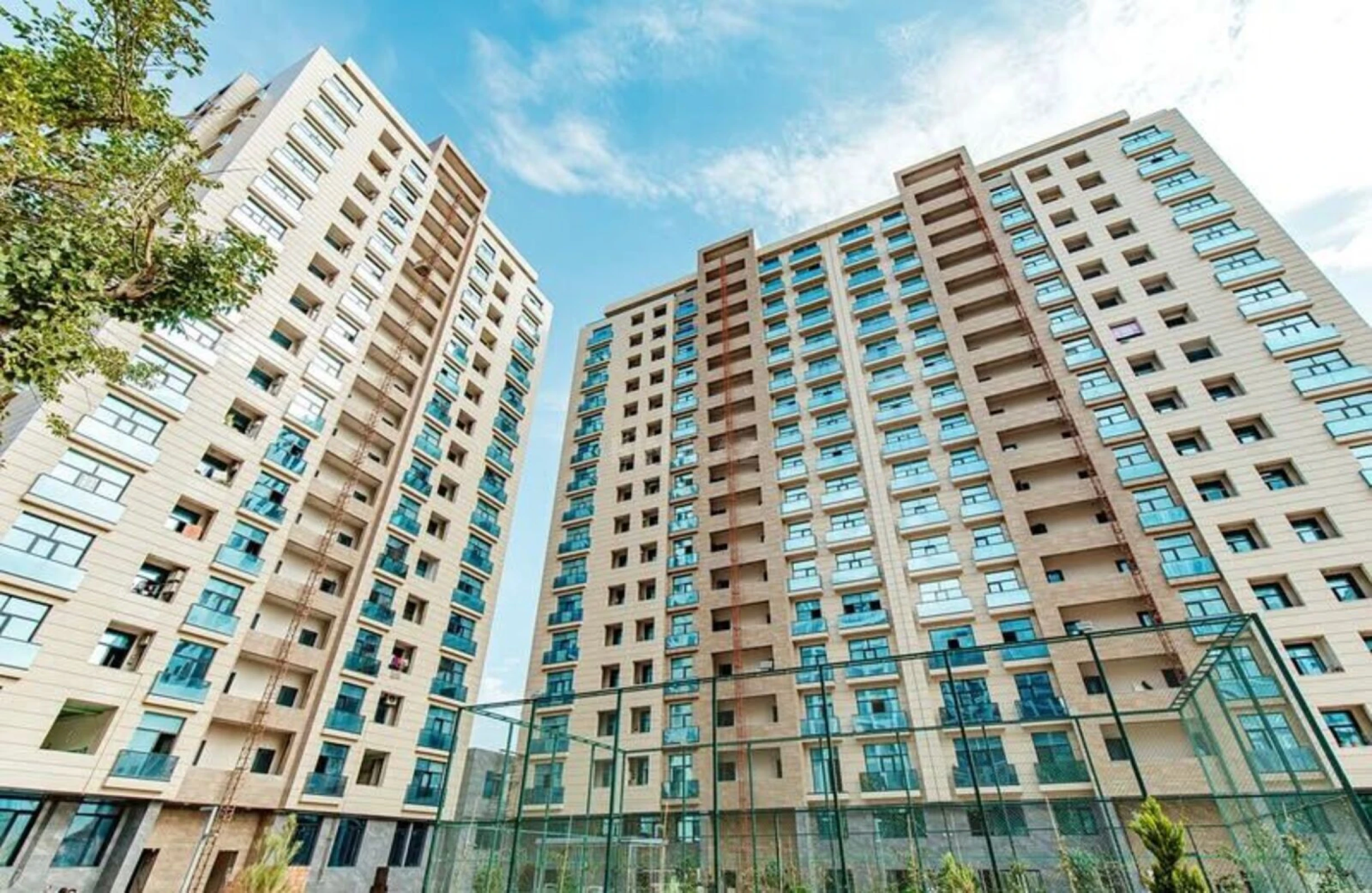Kirayə verilir 2 otaqlı mənzil 55 m²