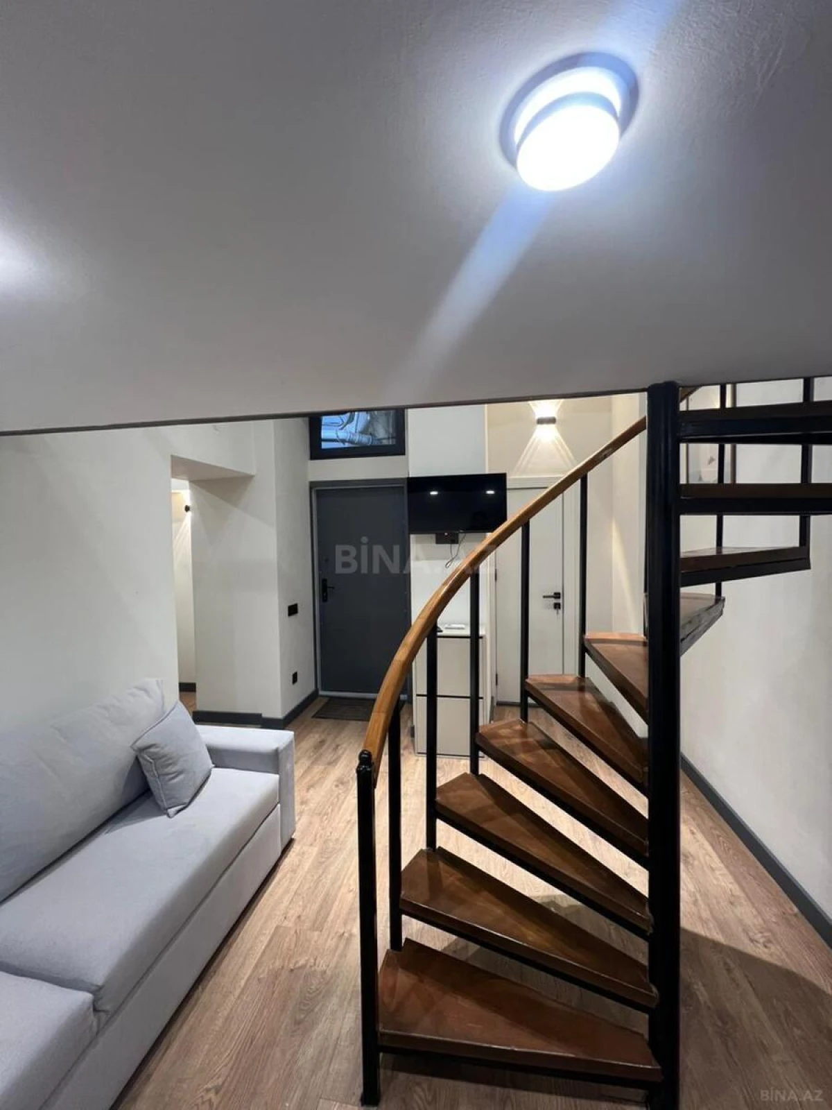 Satılır 1 otaqlı mənzil 33 m²