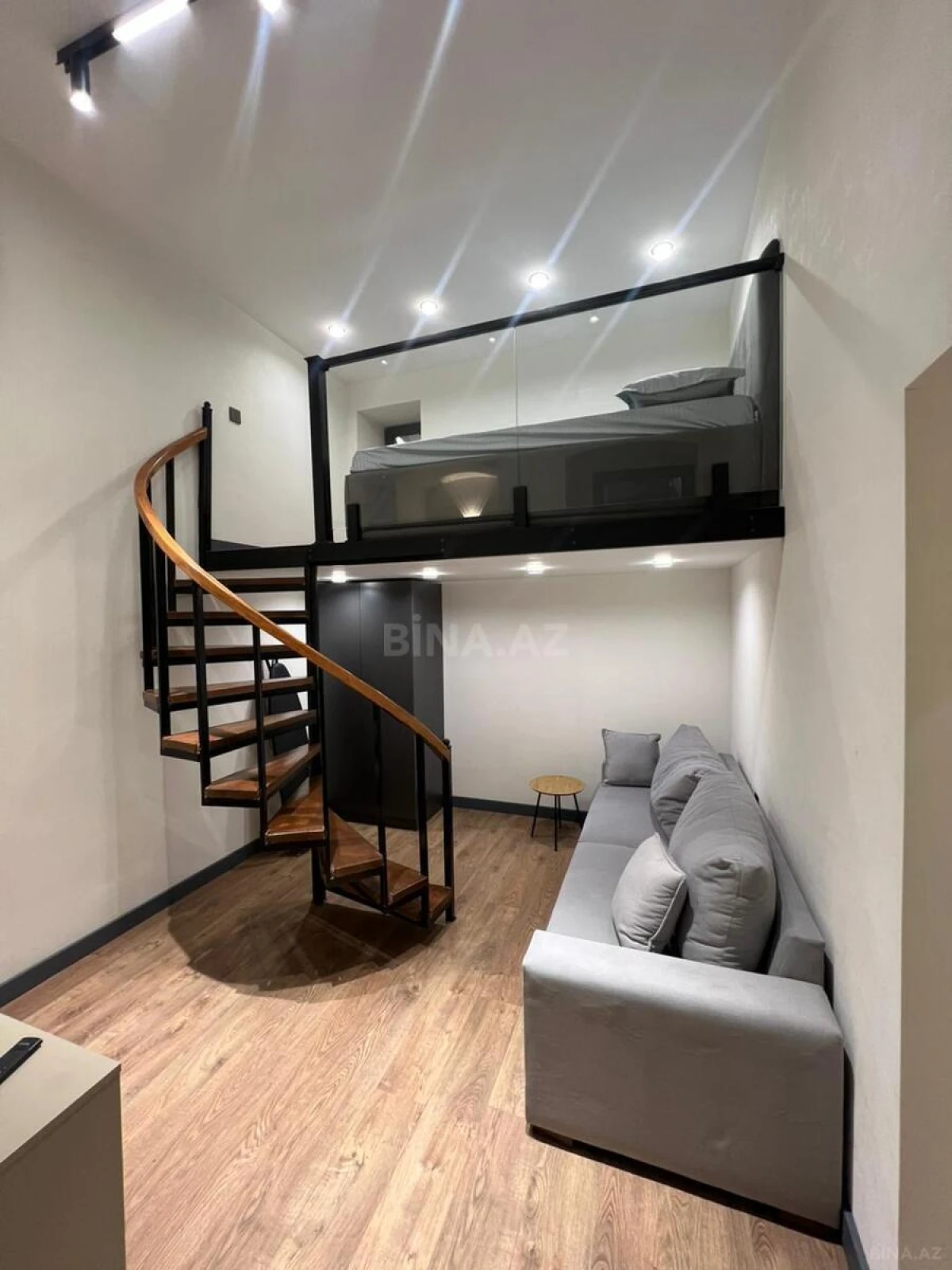 Satılır 1 otaqlı mənzil 33 m²