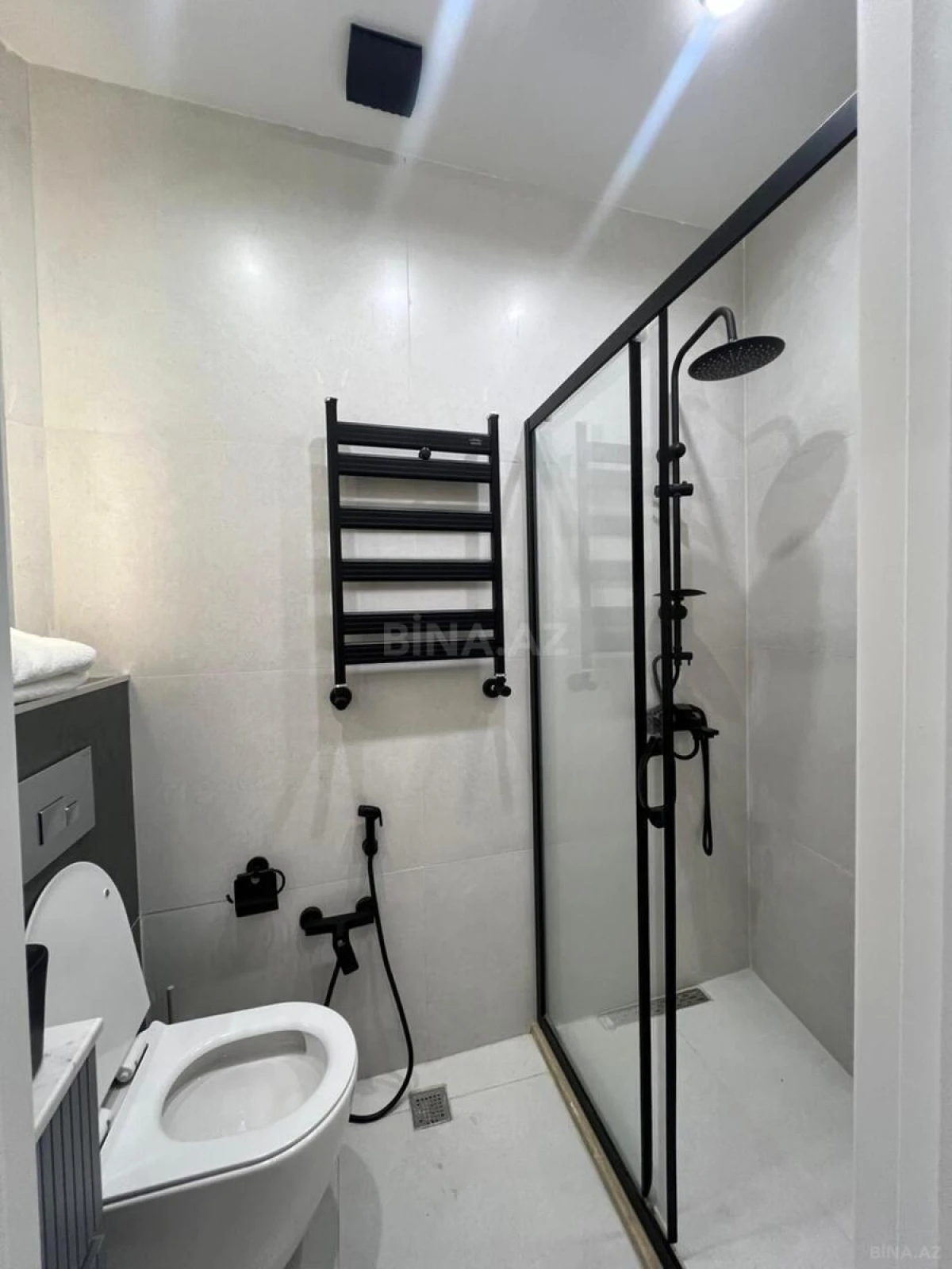 Satılır 1 otaqlı mənzil 33 m²