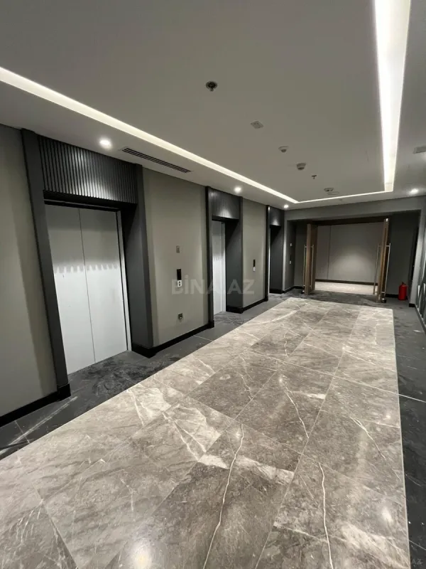 Satılır 2 otaqlı mənzil 97.8 m²