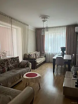 Satılır 2 otaqlı mənzil 60 m² — Bakı, Həzi Aslanov qəs. 2 otaq 60.00 m²
