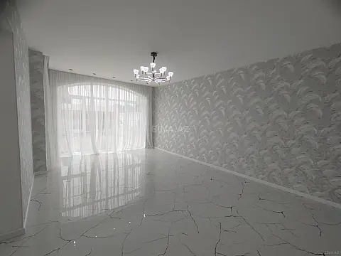 Satılır 5 otaqlı həyət evi 170 m²