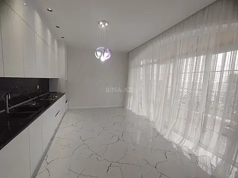 Satılır 5 otaqlı həyət evi 170 m²