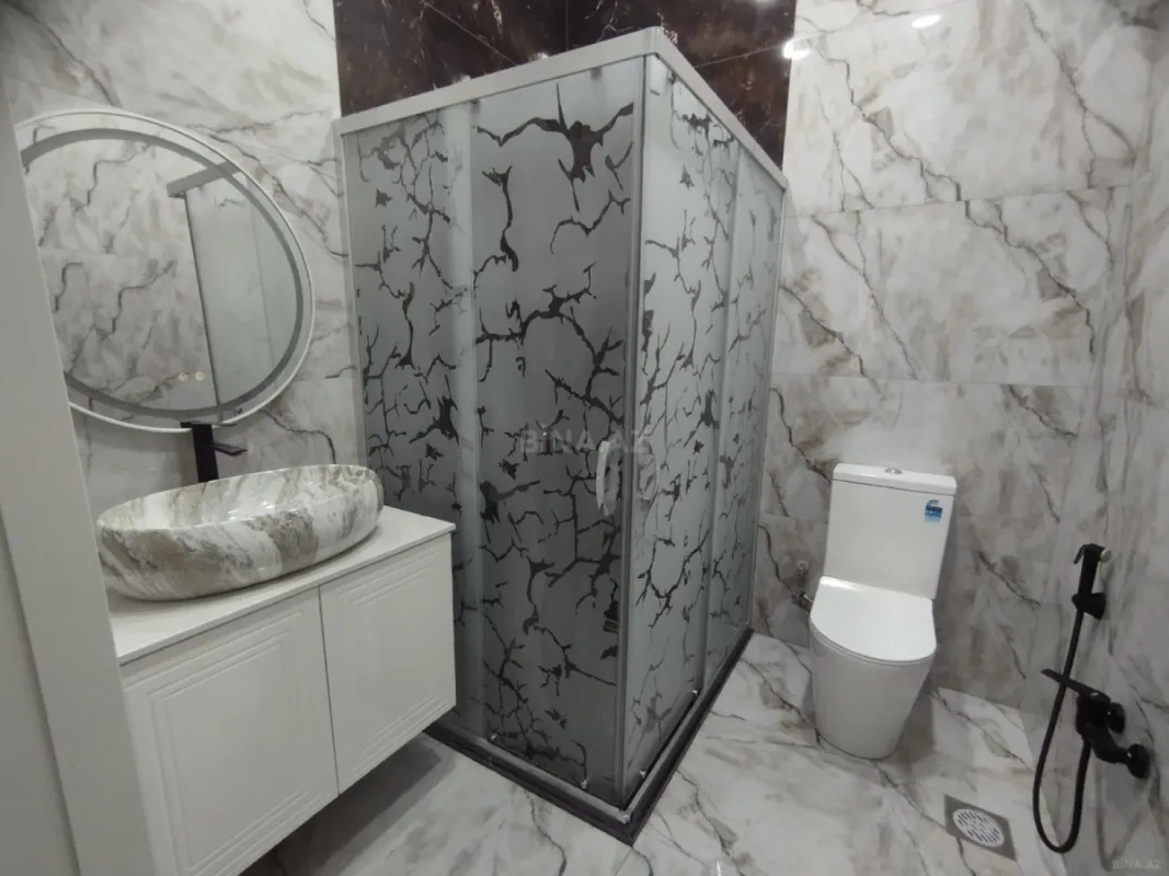 Satılır 5 otaqlı həyət evi 170 m²