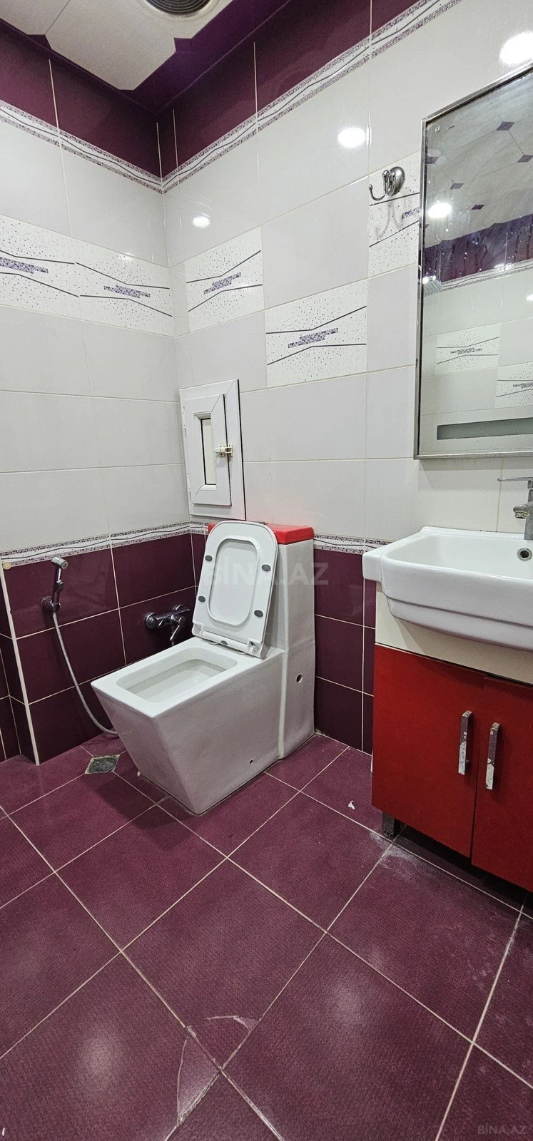 Kirayə verilir 2 otaqlı mənzil 100 m²