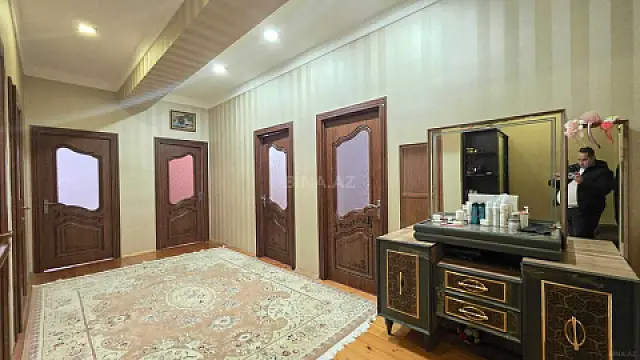 Satılır 3 otaqlı mənzil 126 m²