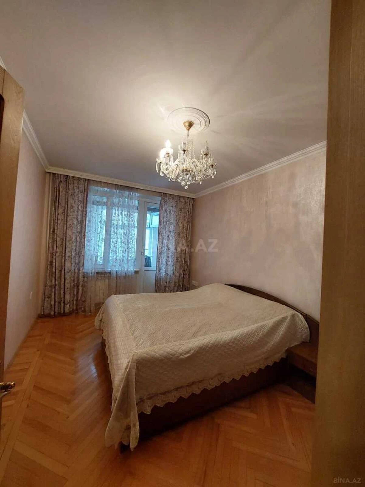 Kirayə verilir 2 otaqlı mənzil 65 m²