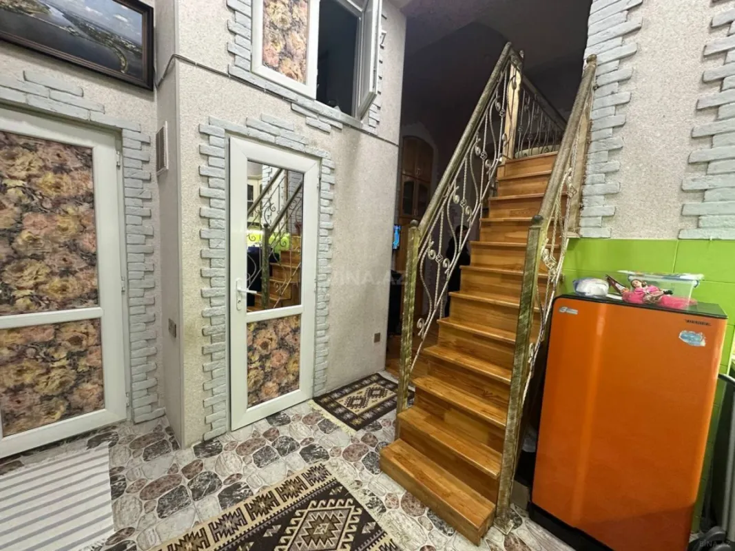 Satılır 2 otaqlı mənzil 56 m²
