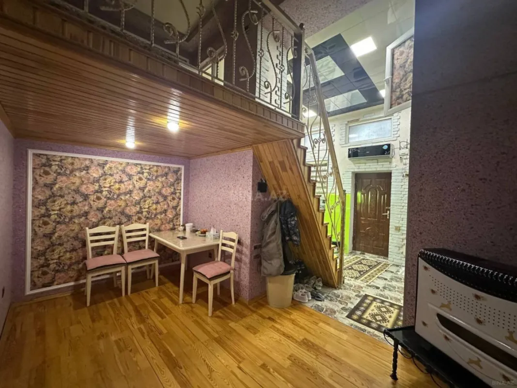 Satılır 2 otaqlı mənzil 56 m²
