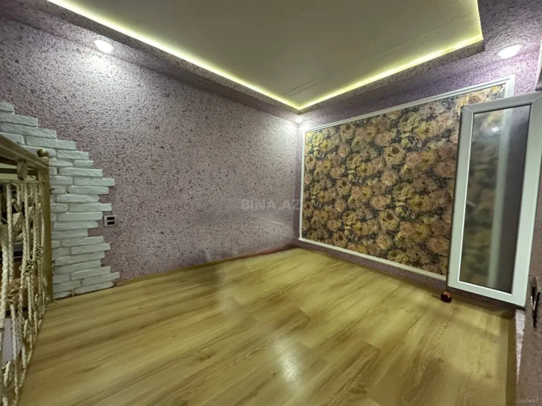 Satılır 2 otaqlı mənzil 56 m²