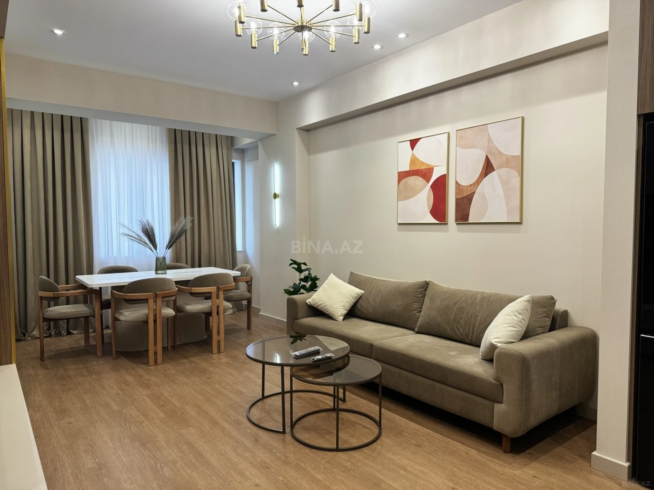 Satılır 2 otaqlı mənzil 68 m²