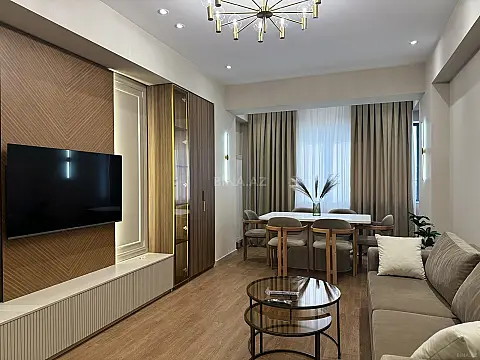 Satılır 2 otaqlı mənzil 68 m²