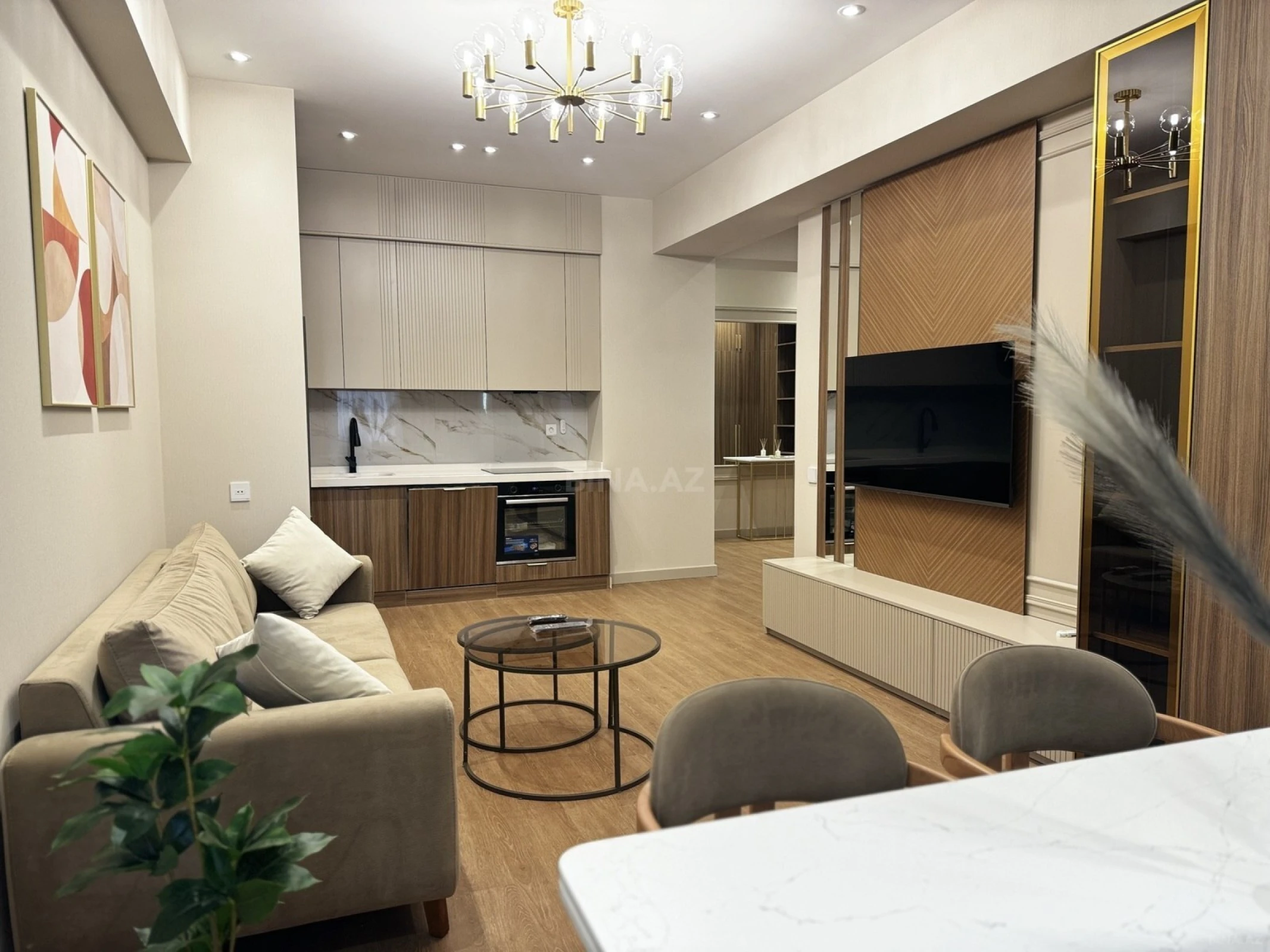 Satılır 2 otaqlı mənzil 68 m²