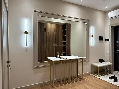 Satılır 2 otaqlı mənzil 68 m²