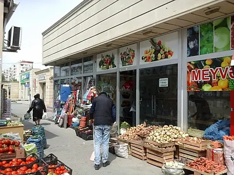 Satılır obyekt 350 m²