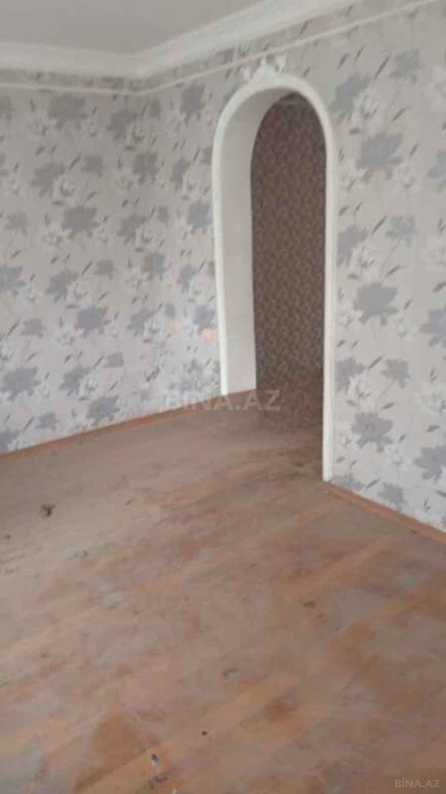 Satılır 6 otaqlı həyət evi 180 m²
