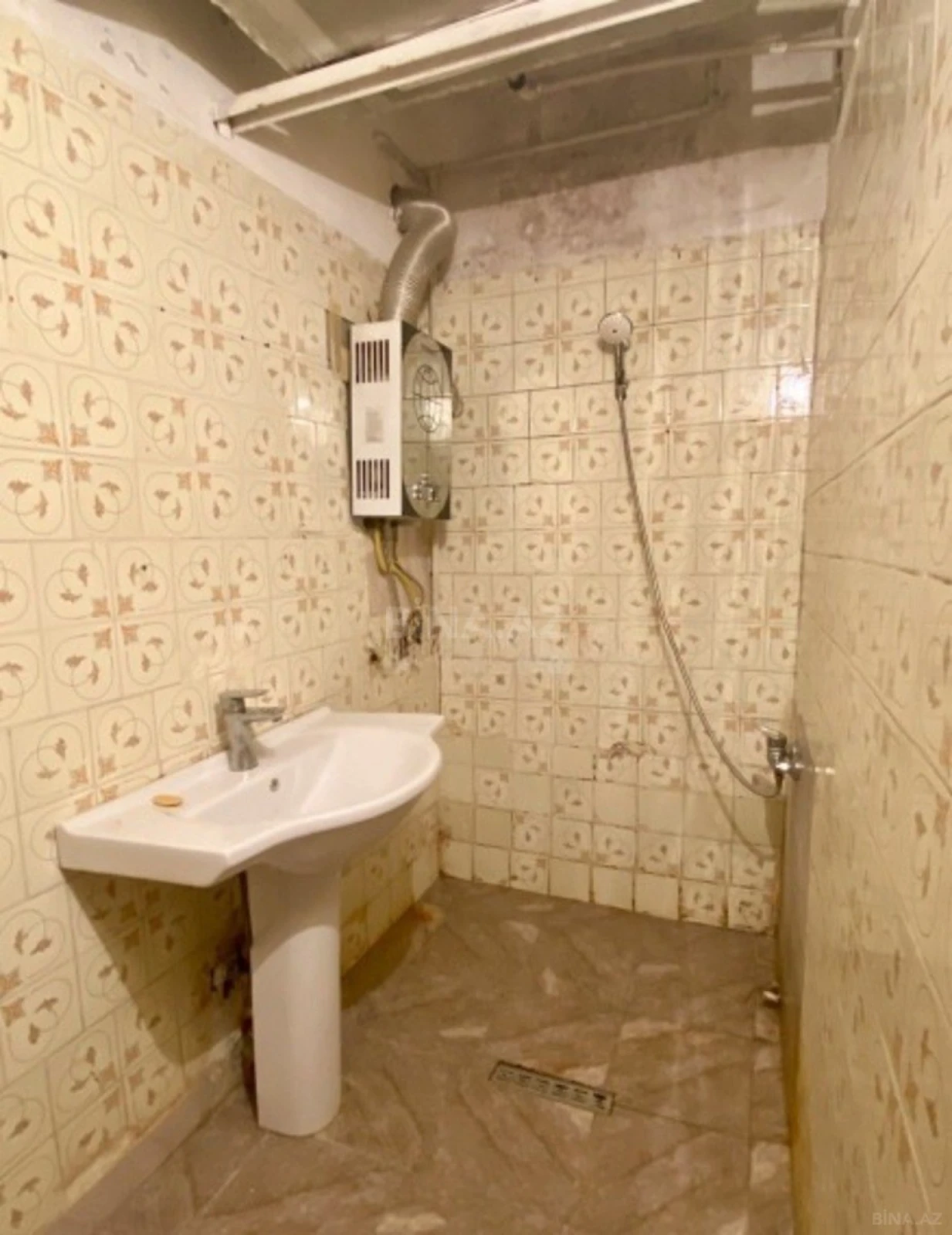 Kirayə verilir 3 otaqlı mənzil 80 m²