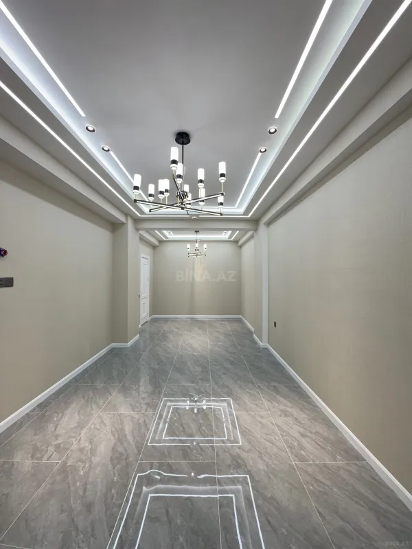 Satılır 3 otaqlı mənzil 98 m²