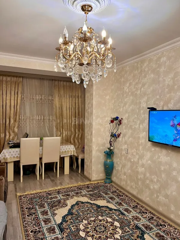 Satılır 2 otaqlı mənzil 65 m²