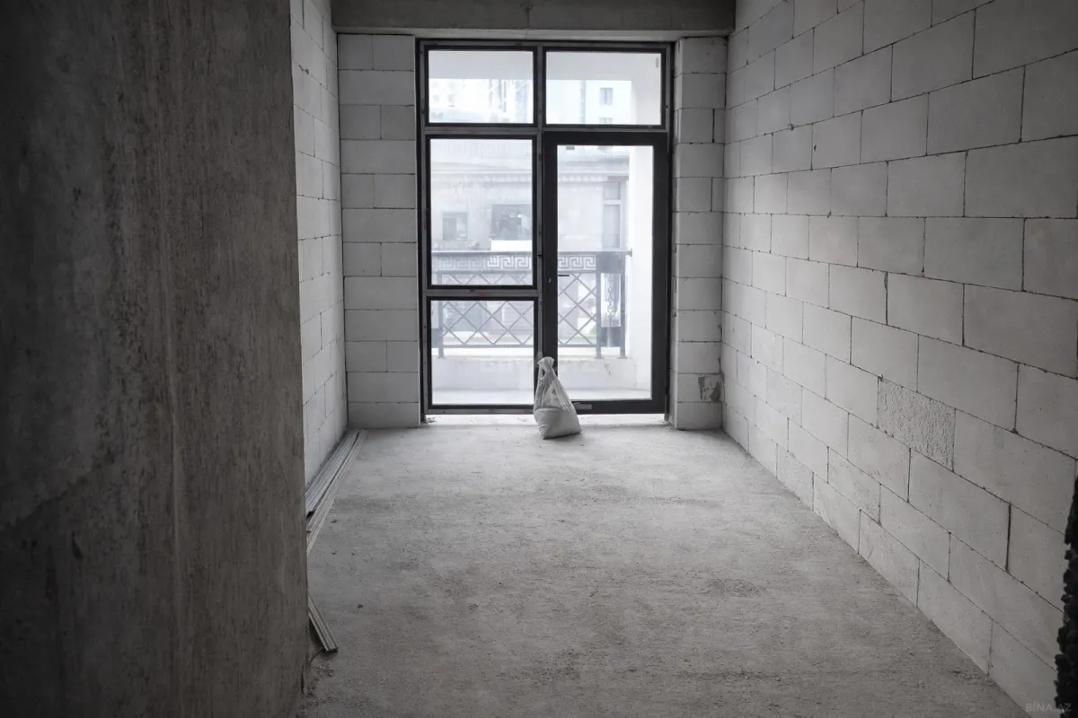 Satılır 1 otaqlı mənzil 62 m²